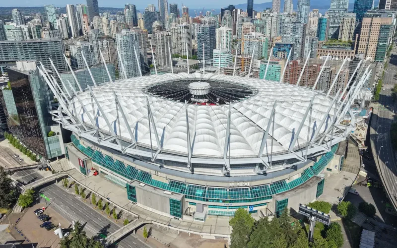 Restaurants Near BC Place Vancouver: Where to Eat Before or After a Game